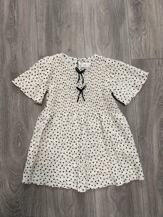 Zara Other - ZARA Textured Polka Dot Bow Dress Size 4T